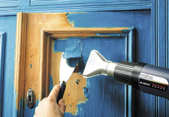 Как покрасить межкомнатную дверь: советы мастера
